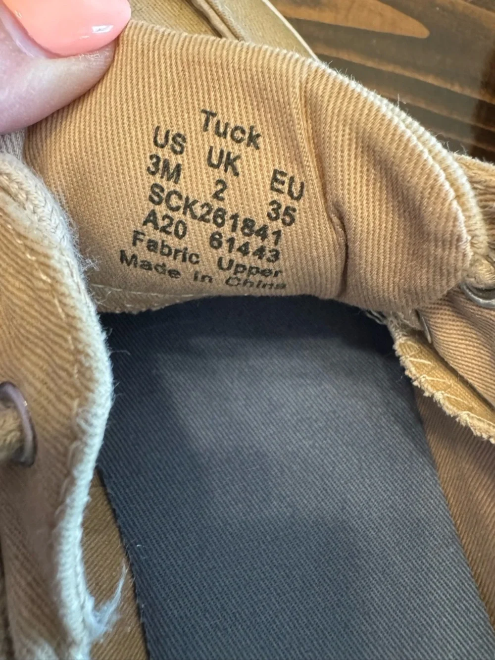 Sperry “Tuck” Boys Tan Canvas Boat Shoes Size  3 EUC